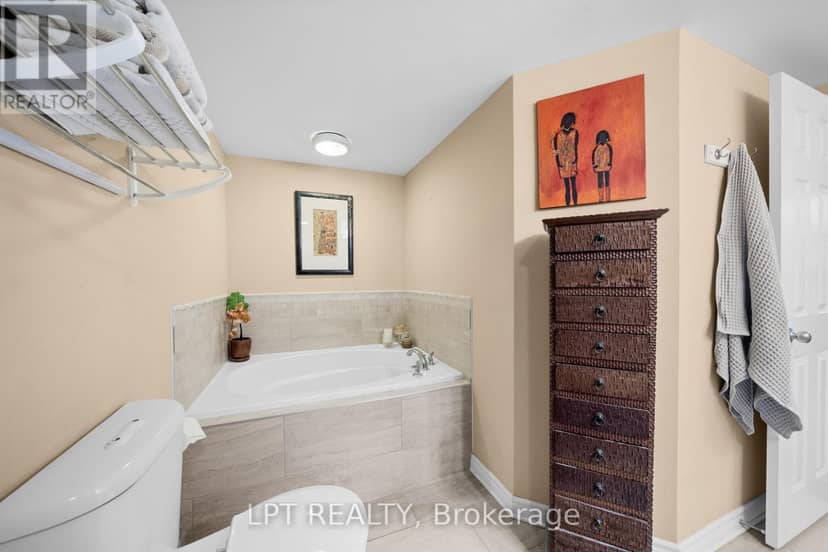 301 - 298 Glenroy Gilbert Drive — photo 30 of 40