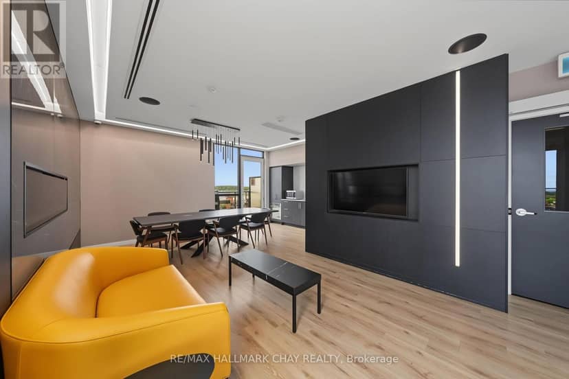 418 - 681 Yonge Street — photo 19 of 33