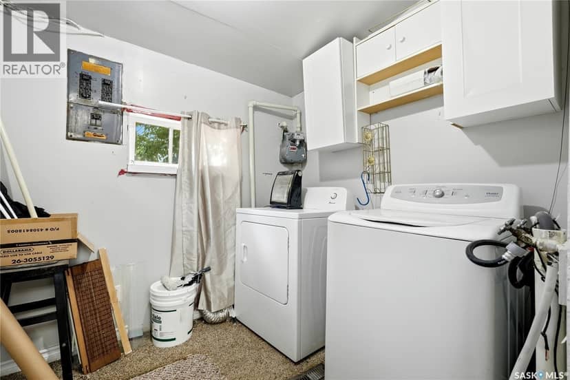 558 Osler Street — photo 15 of 22