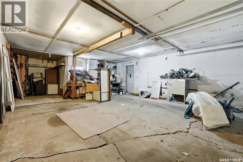 558 Osler Street — photo 21 of 22