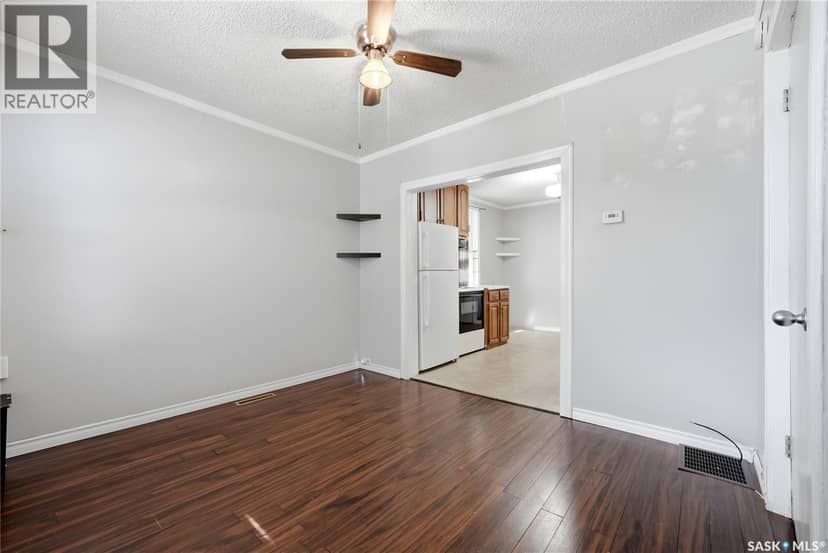 558 Osler Street — photo 5 of 22
