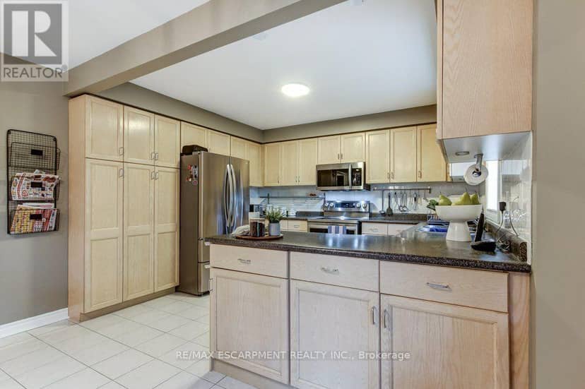 2527 Andover Road — photo 12 of 40