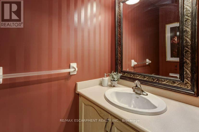2527 Andover Road — photo 19 of 40