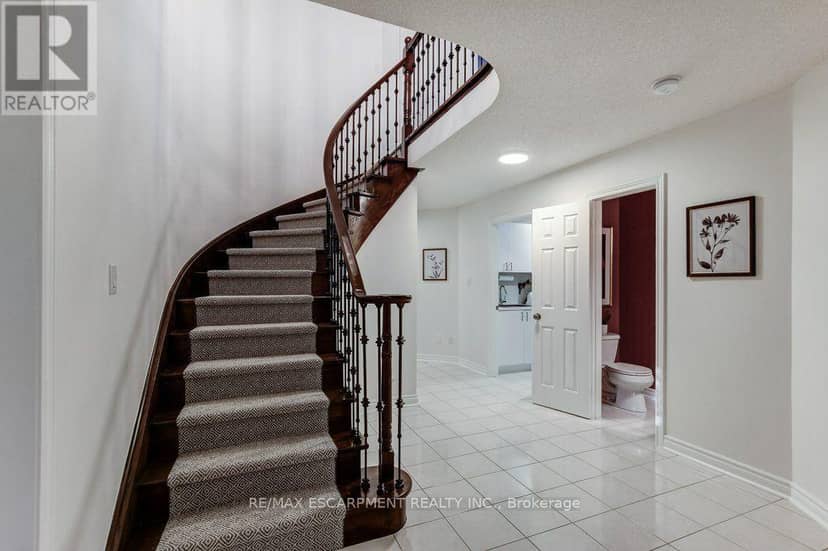 2527 Andover Road — photo 21 of 40