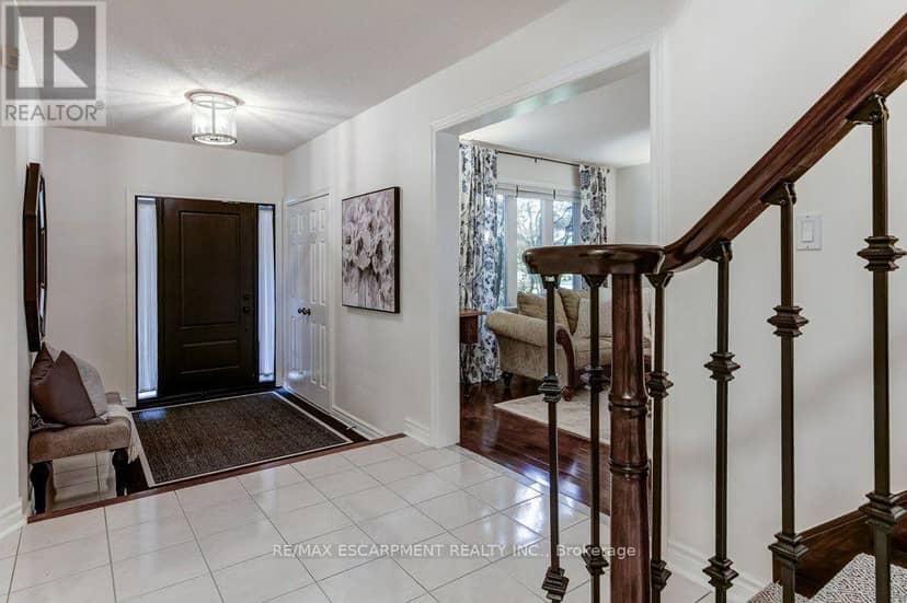 2527 Andover Road — photo 5 of 40