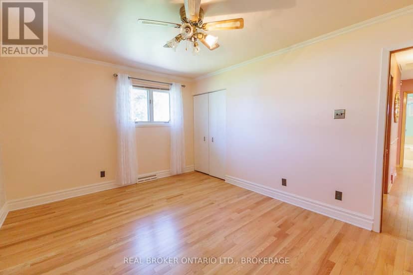 63 Kincardine Street W — photo 31 of 40