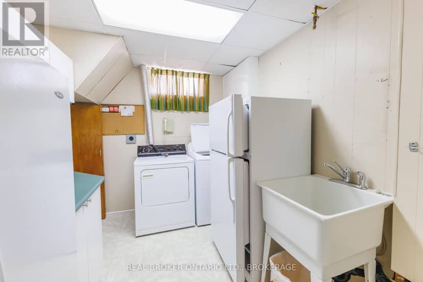 63 Kincardine Street W — photo 40 of 40