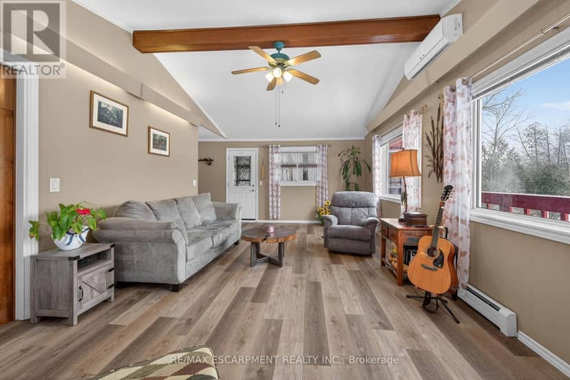1686 Old Brock Street — photo 11 of 40