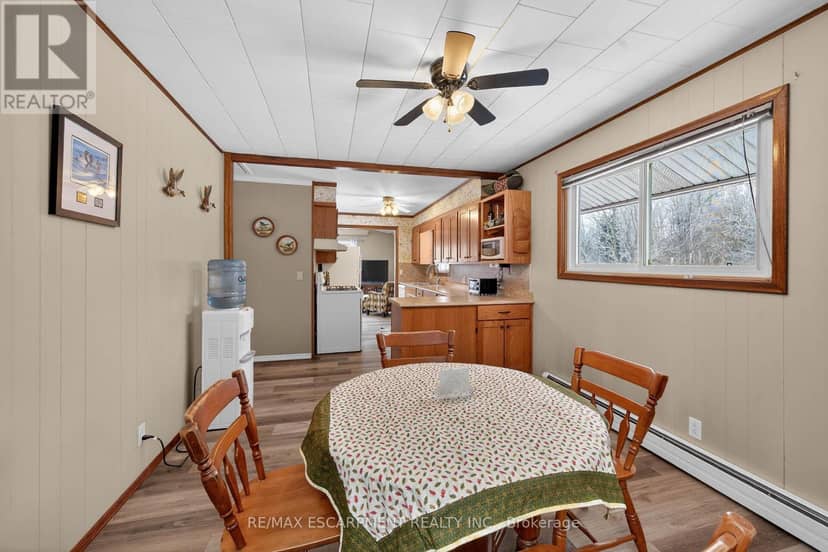 1686 Old Brock Street — photo 20 of 40