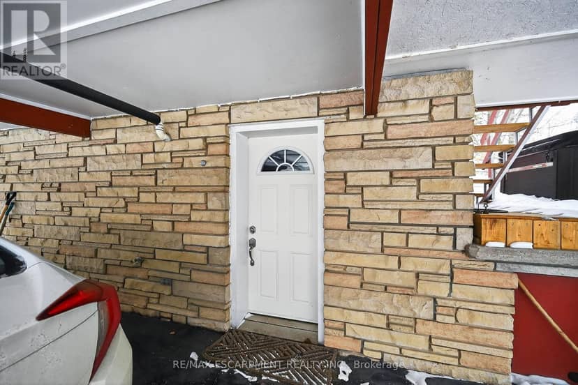 1686 Old Brock Street — photo 35 of 40