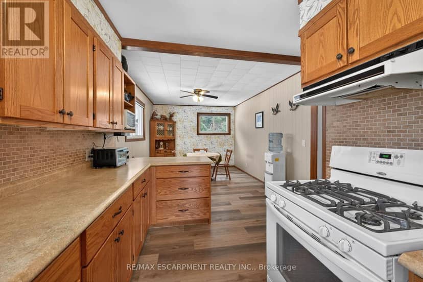 1686 Old Brock Street — photo 14 of 40