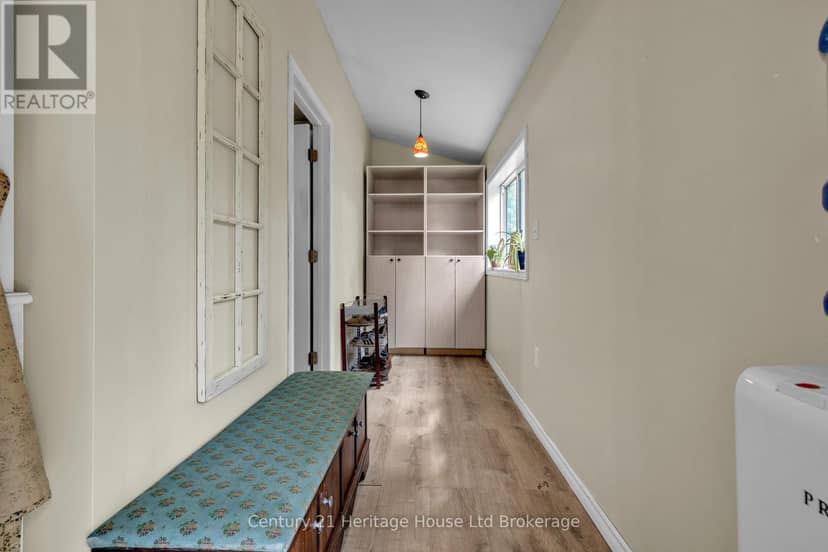 674 Hayball Street — photo 12 of 19