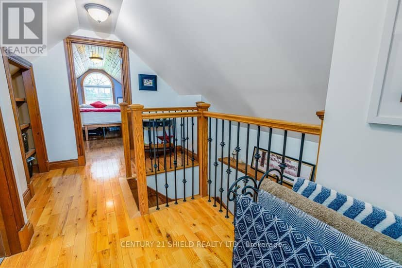 16 Fraser Street — photo 27 of 40