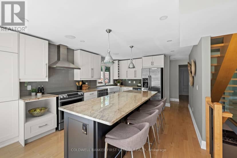 199 Mountbatten Avenue — photo 13 of 40