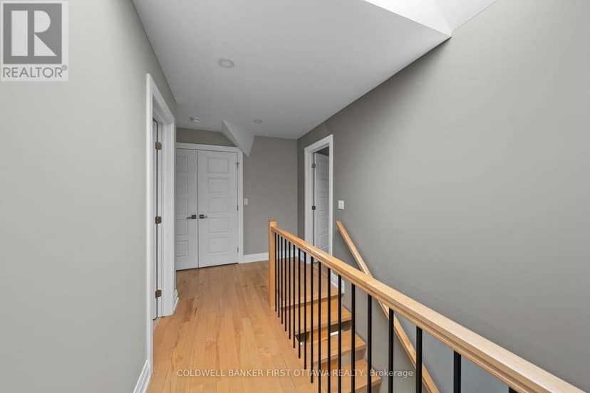 199 Mountbatten Avenue — photo 34 of 40