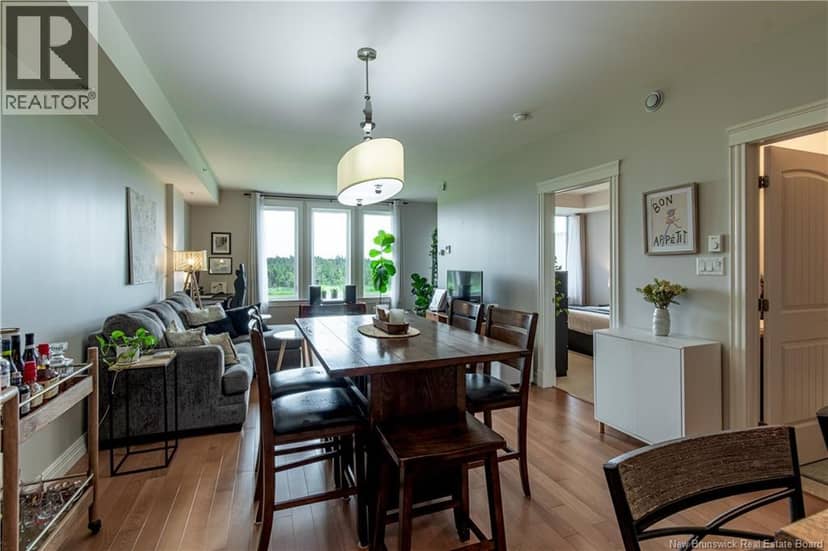 185 Royal Oaks Boulevard Unit# 206 — photo 8 of 28