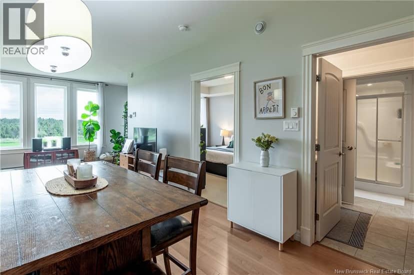 185 Royal Oaks Boulevard Unit# 206 — photo 9 of 28