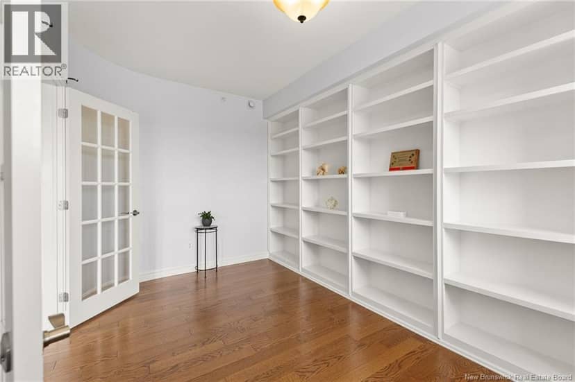 185 Royal Oaks Boulevard Unit# 210 — photo 20 of 40