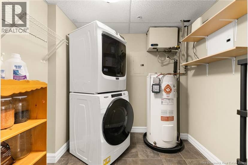 185 Royal Oaks Boulevard Unit# 210 — photo 35 of 40