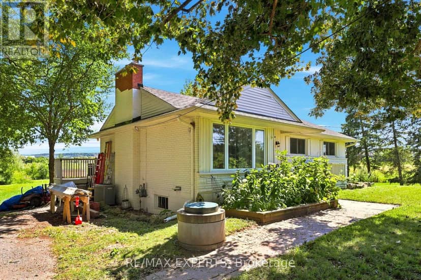 2724 8 Side Road, Burlington, photo 3