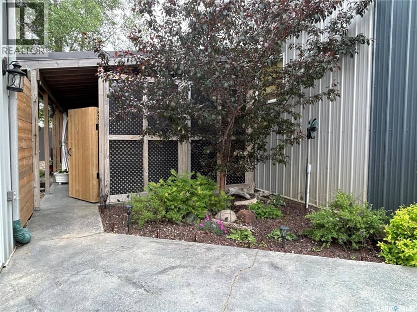 1 and #2 103 Industrial DRIVE — photo 11 of 39