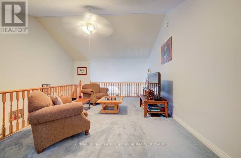 16 - 874 Arlington Street — photo 27 of 33
