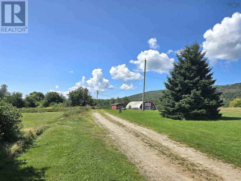 33 Parker Mountain Road, Granville Ferry, photo 6