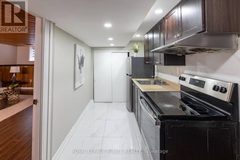 803 Fairview Avenue — photo 17 of 27
