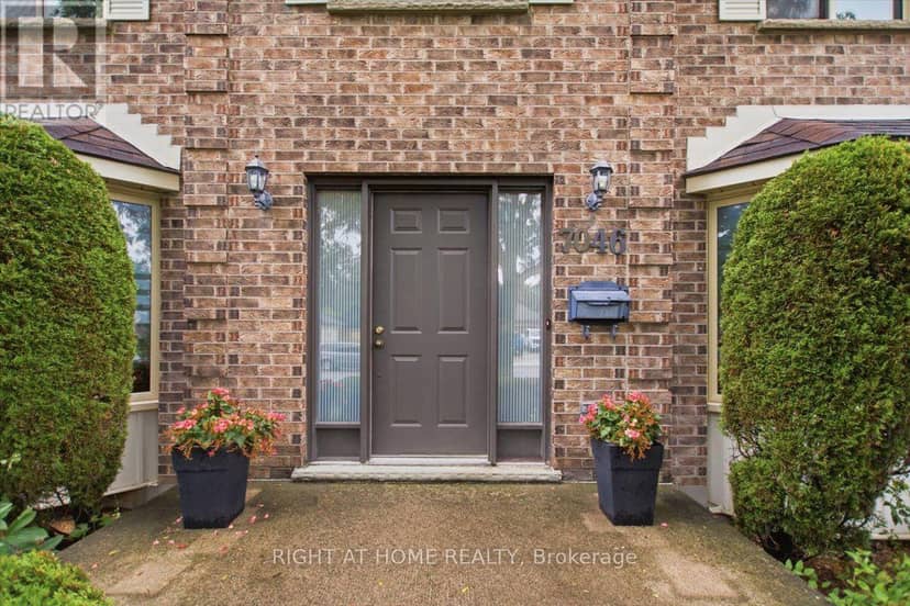 7046 Diane Crescent — photo 5 of 40