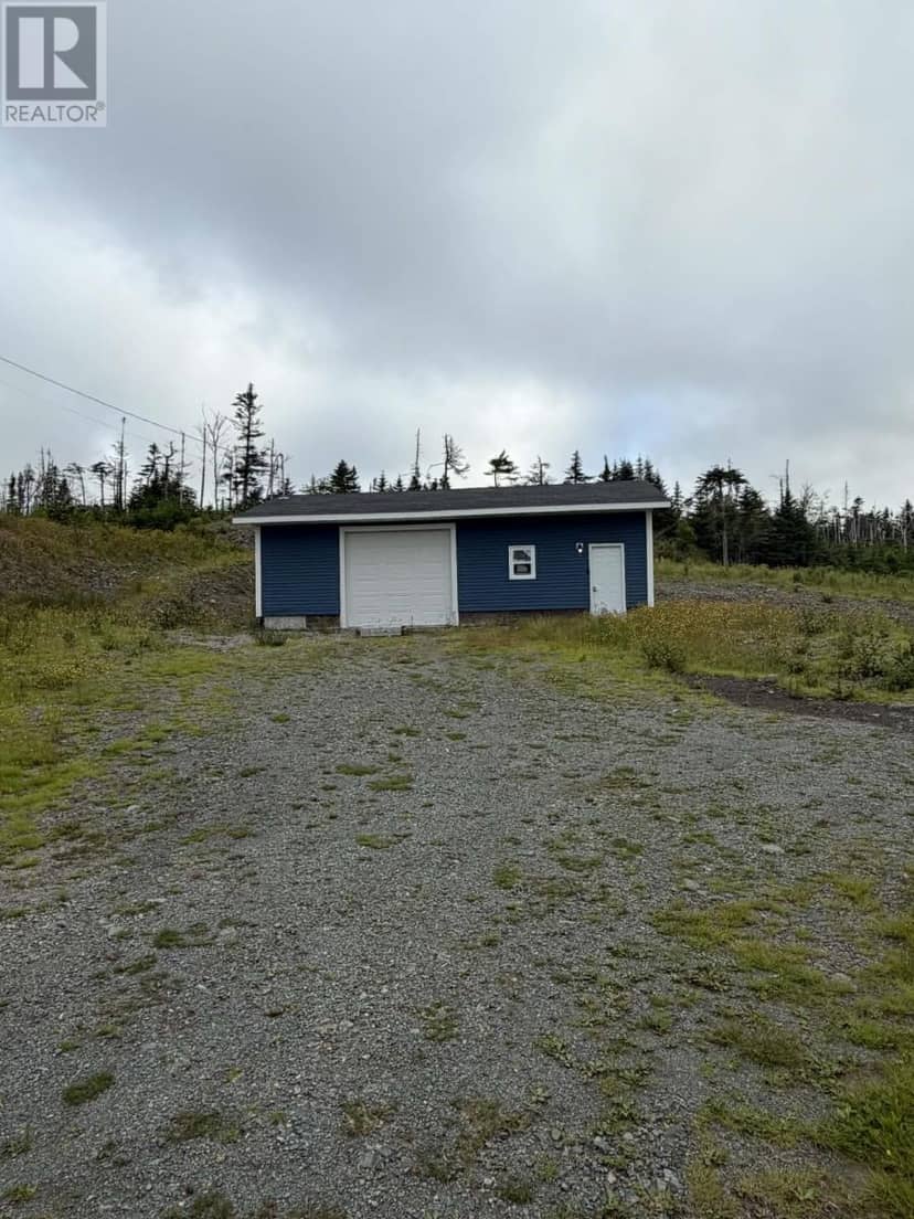 146-148 Nine Mile Road — photo 4 of 4