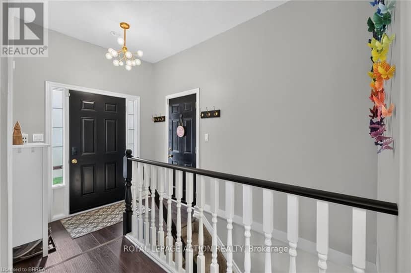 11 - 219 Shellard Lane — photo 5 of 40