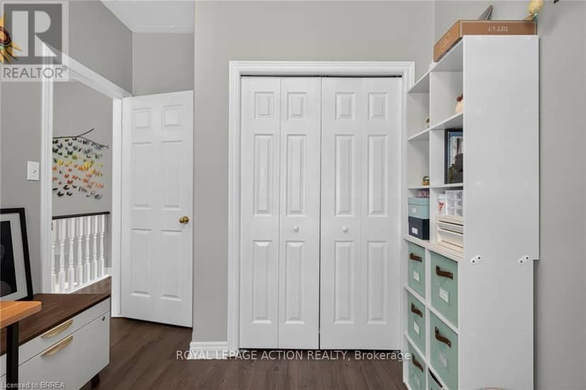11 - 219 Shellard Lane — photo 8 of 40