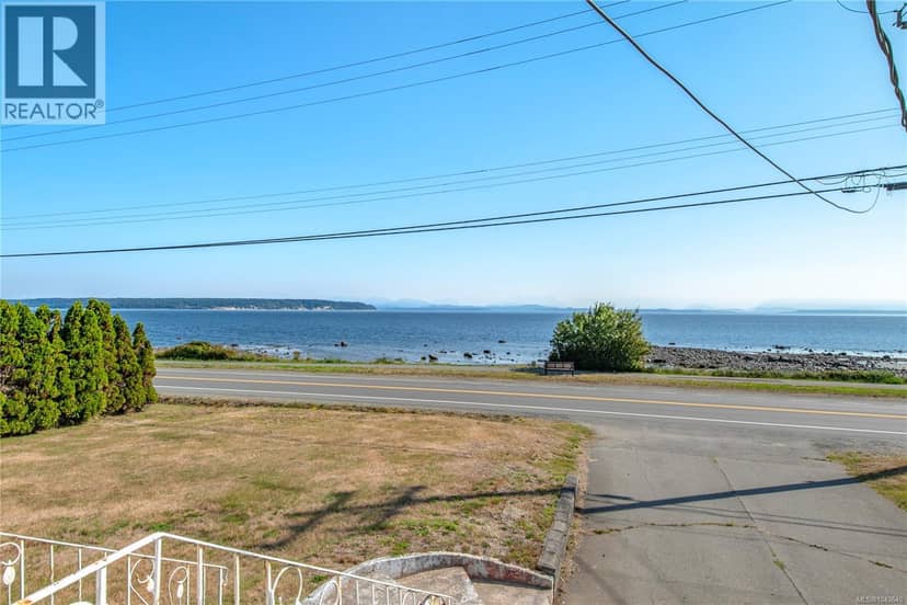 3250 Island Hwy S — photo 1 of 40