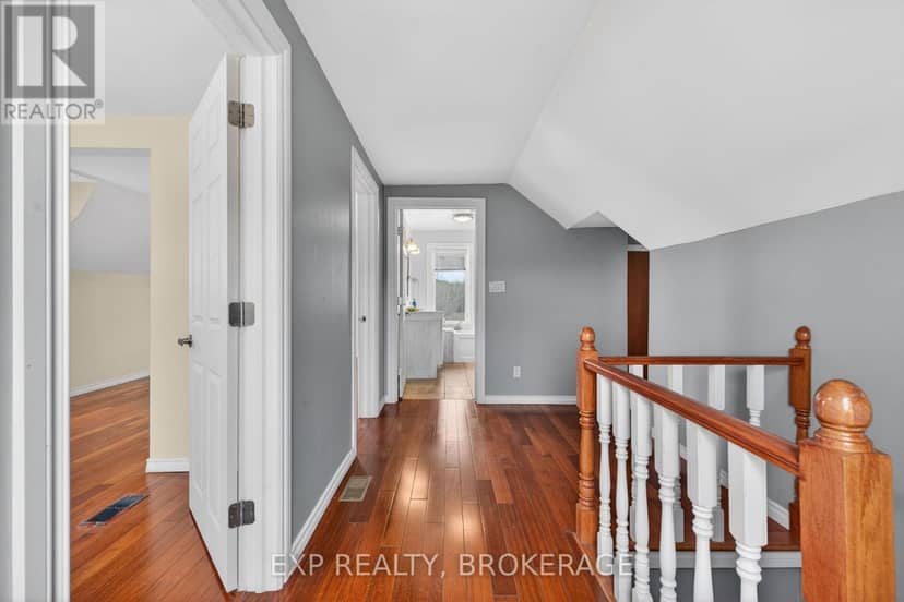 488 Boundary Road — photo 19 of 40