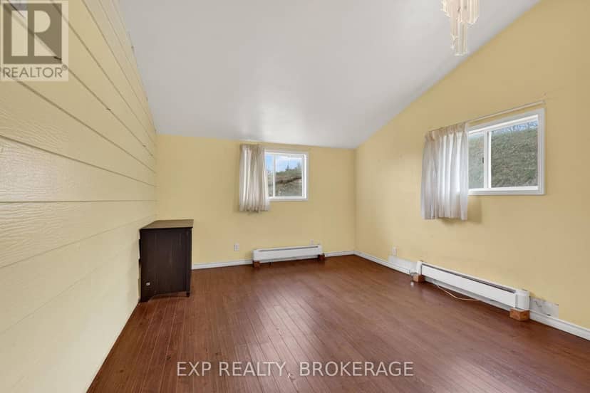 488 Boundary Road — photo 33 of 40