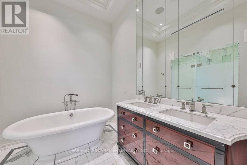 PH5 - 300 Randall Road — photo 21 of 33