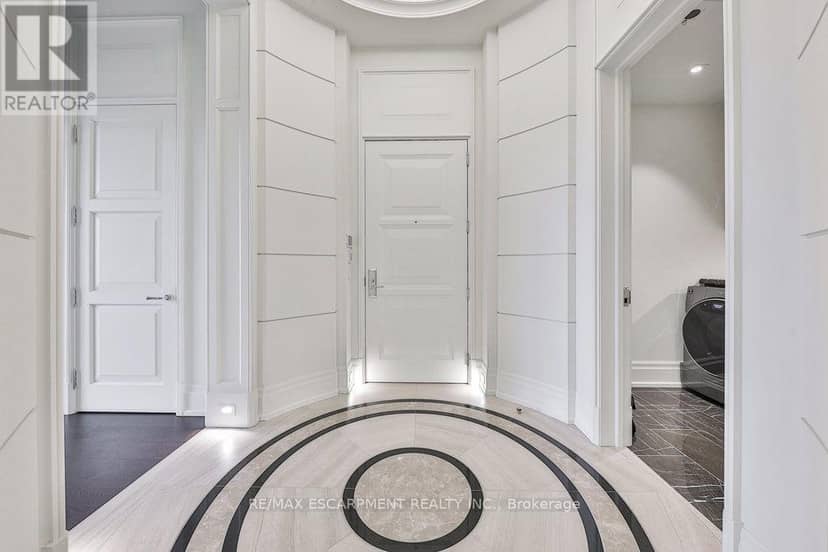 PH5 - 300 Randall Road, Oakville, photo 3
