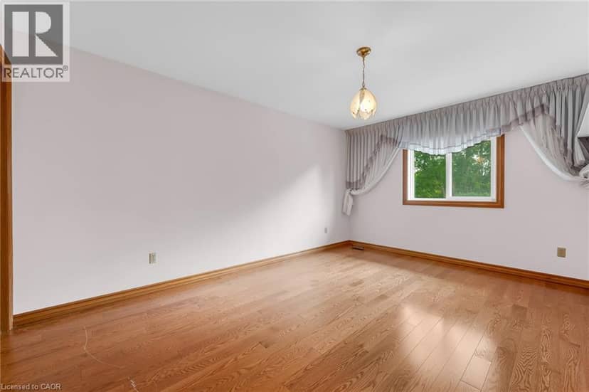 35 GLEN PARK Court — photo 23 of 40