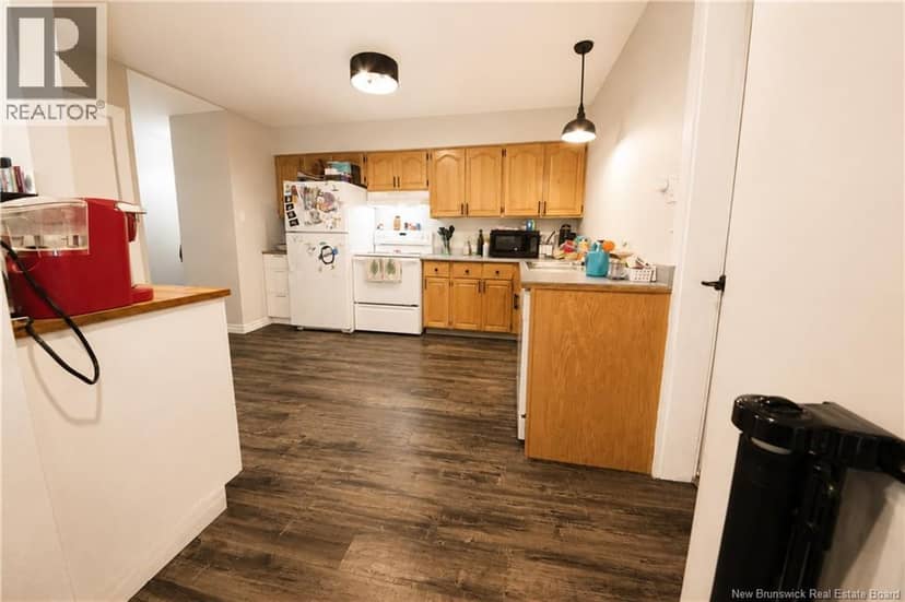 71 Ogden Mill Road — photo 3 of 40