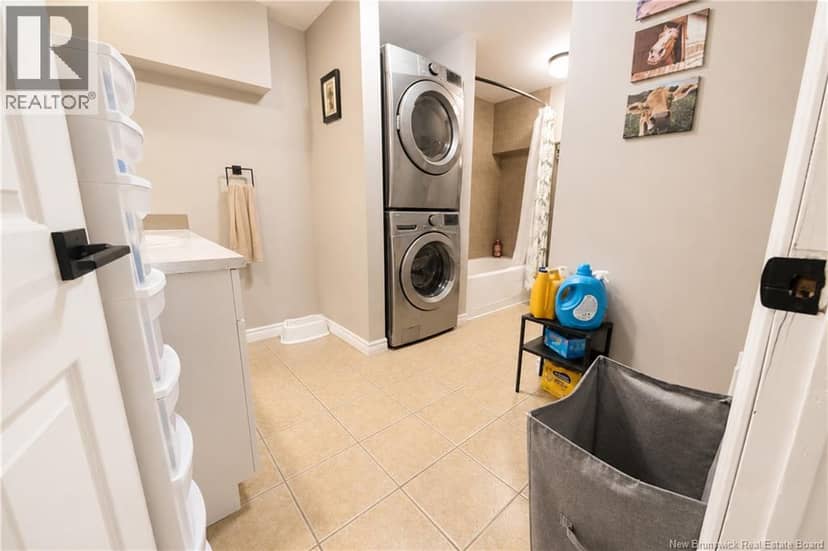 71 Ogden Mill Road — photo 38 of 40