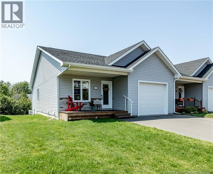 115 McQueen Street — photo 1 of 32
