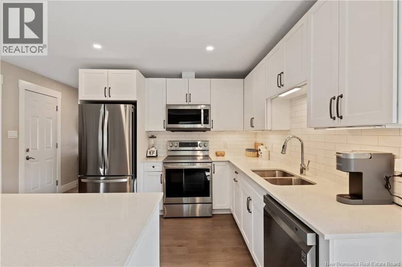 115 McQueen Street — photo 8 of 32