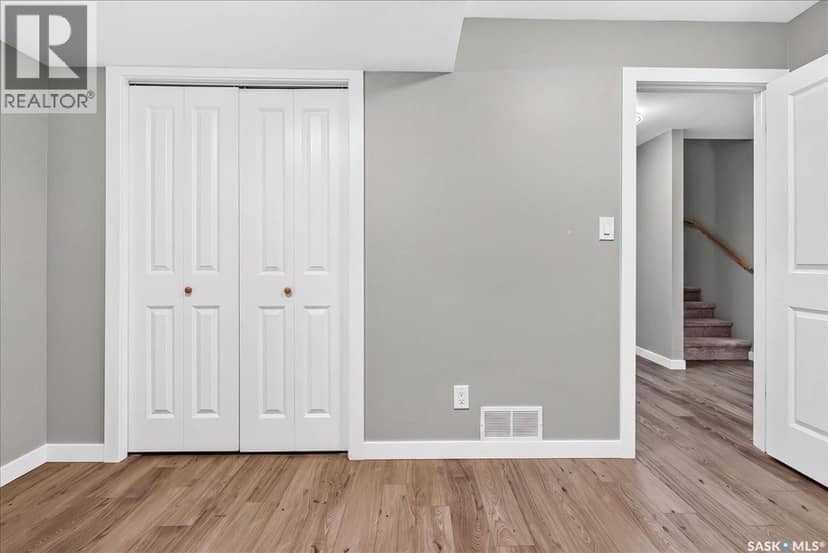 3296 Favel DRIVE — photo 32 of 39