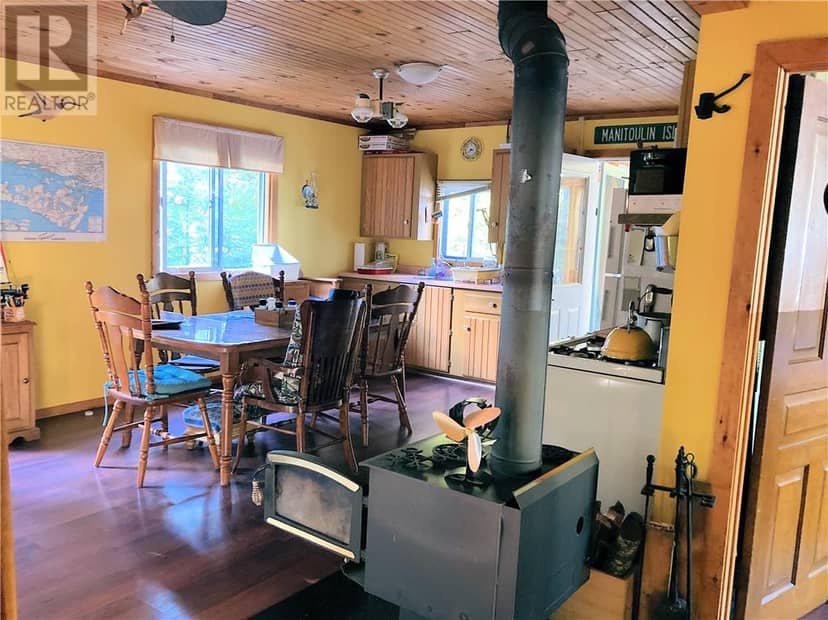 659 Pebble Road, Silver Water, Manitoulin Island, photo 8