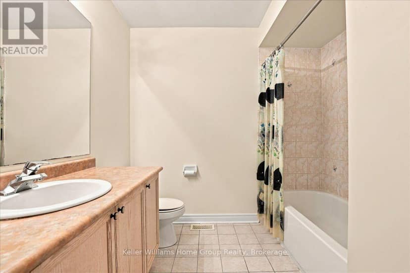 12 Thorndale Road — photo 28 of 32