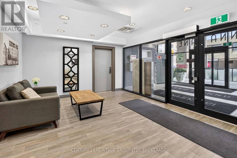 A1 - 121 Queen Street — photo 4 of 14