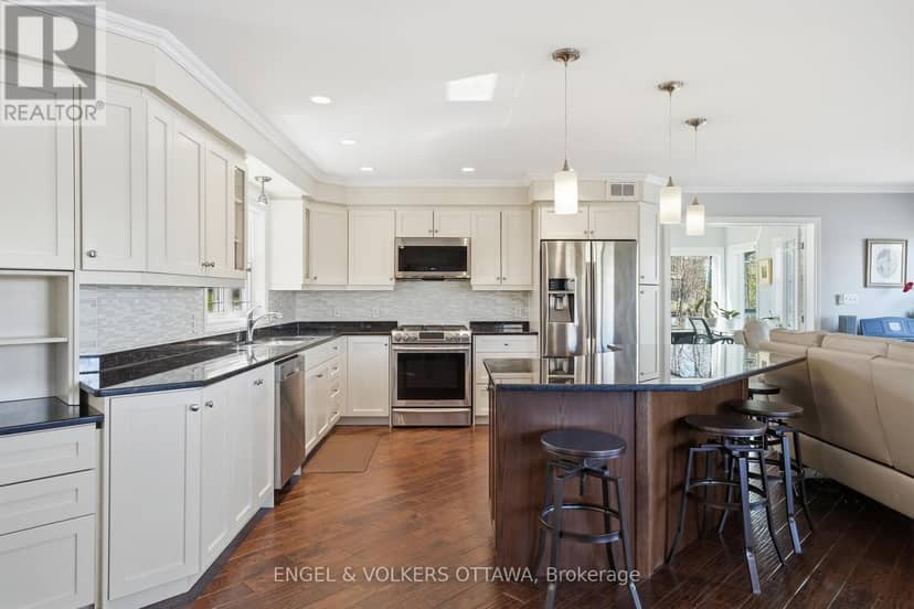 11805B 38 Highway — photo 11 of 40