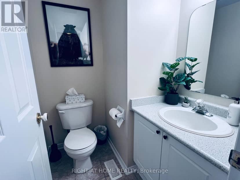 1741 Jobin Crescent — photo 11 of 25