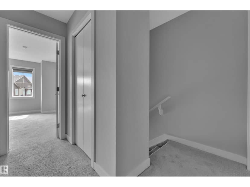 #49 1051 Graydon Hill BV SW SW — photo 12 of 28