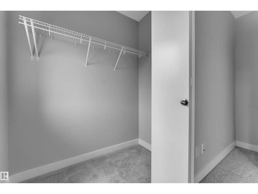 #49 1051 Graydon Hill BV SW SW — photo 16 of 28